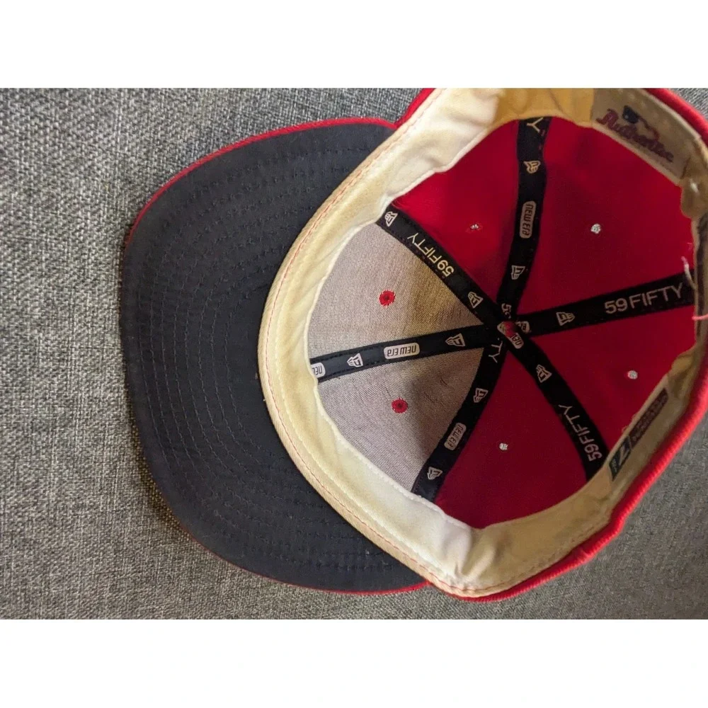 Vintage Anaheim Angels 2002 World Series New Era 59FIFTY Fitted Hat 7 1/8 Red